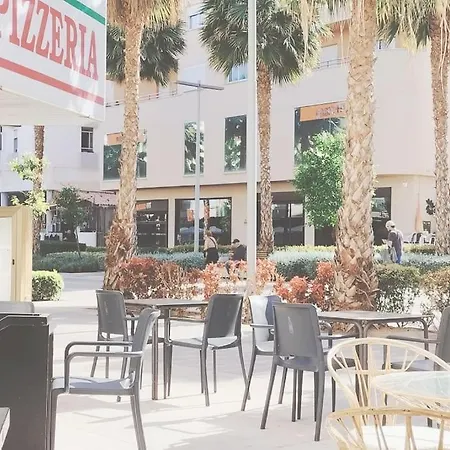 Bonito De Dos En El Centro Y Calle San Miguel